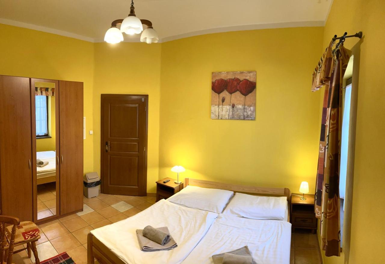 Villa Victoria Penzion Liptovský Ján Esterno foto